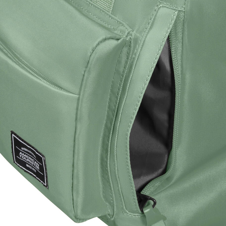 American Tourister Urban Groove Sac &agrave; Dos in the color Urban Green. image number 6